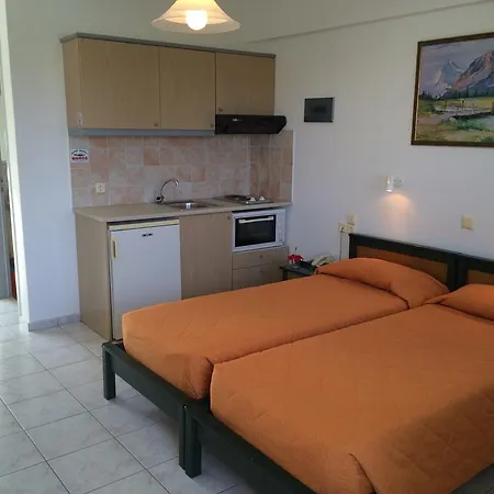 Nikolas Appartments Херсонісос