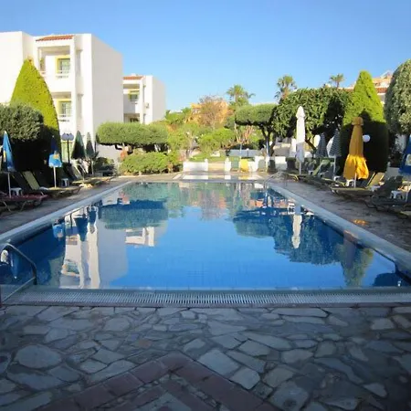 Nikolas Appartments Апарт-готель Херсонісос