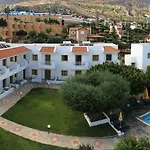 アパートホテル Nikolas Appartments