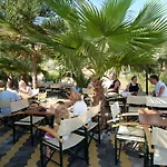 Nikolas Appartments Апарт-готель Херсонісос