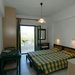 Nikolas Appartments ヘルソニソス