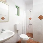 Nikolas Appartments アパートホテル 4*