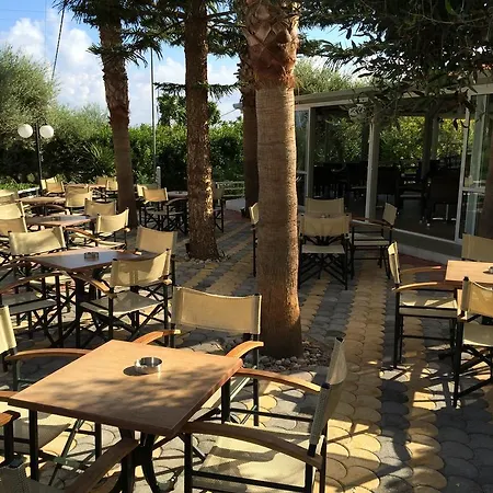 Aparthotel Nikolas Appartments 4*