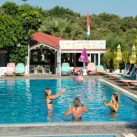 Ξενοδοχείο με διαμερίσματα ενοικιαζόμενα νικόλας βίλλας