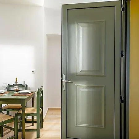 Апарт-готель Nikolas Appartments Херсонісос
