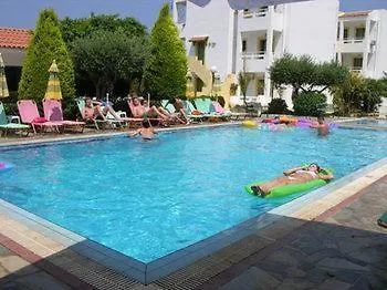Апарт-отель Nikolas Appartments Херсониссос