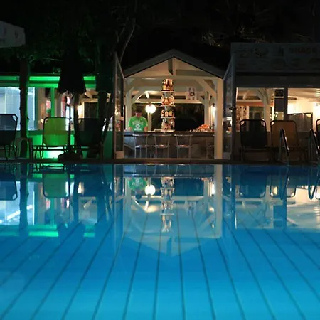 尼古拉斯别墅公寓式酒店 公寓式酒店
