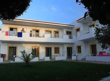 Nikolas Appartments