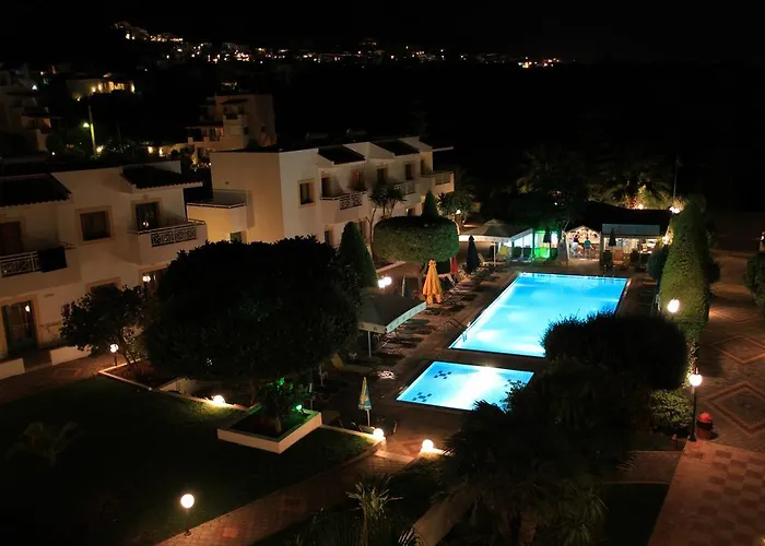 Nikolas Appartments 4* Chersonissos