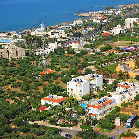 מלון דירות Nikolas Appartments הרסוניסוס