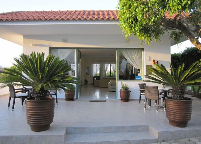 Nikolas Appartments 3* Hersonissos (Crete)